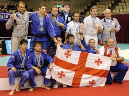 ჩემპიონები